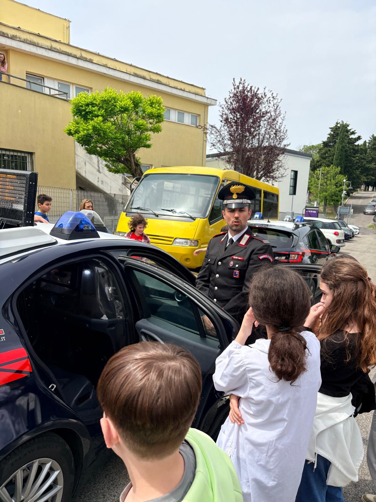 2026_05_12_COLLEFERRO_-_I_Carabinieri_durante_l_incontro_con_gli_alunni__3_