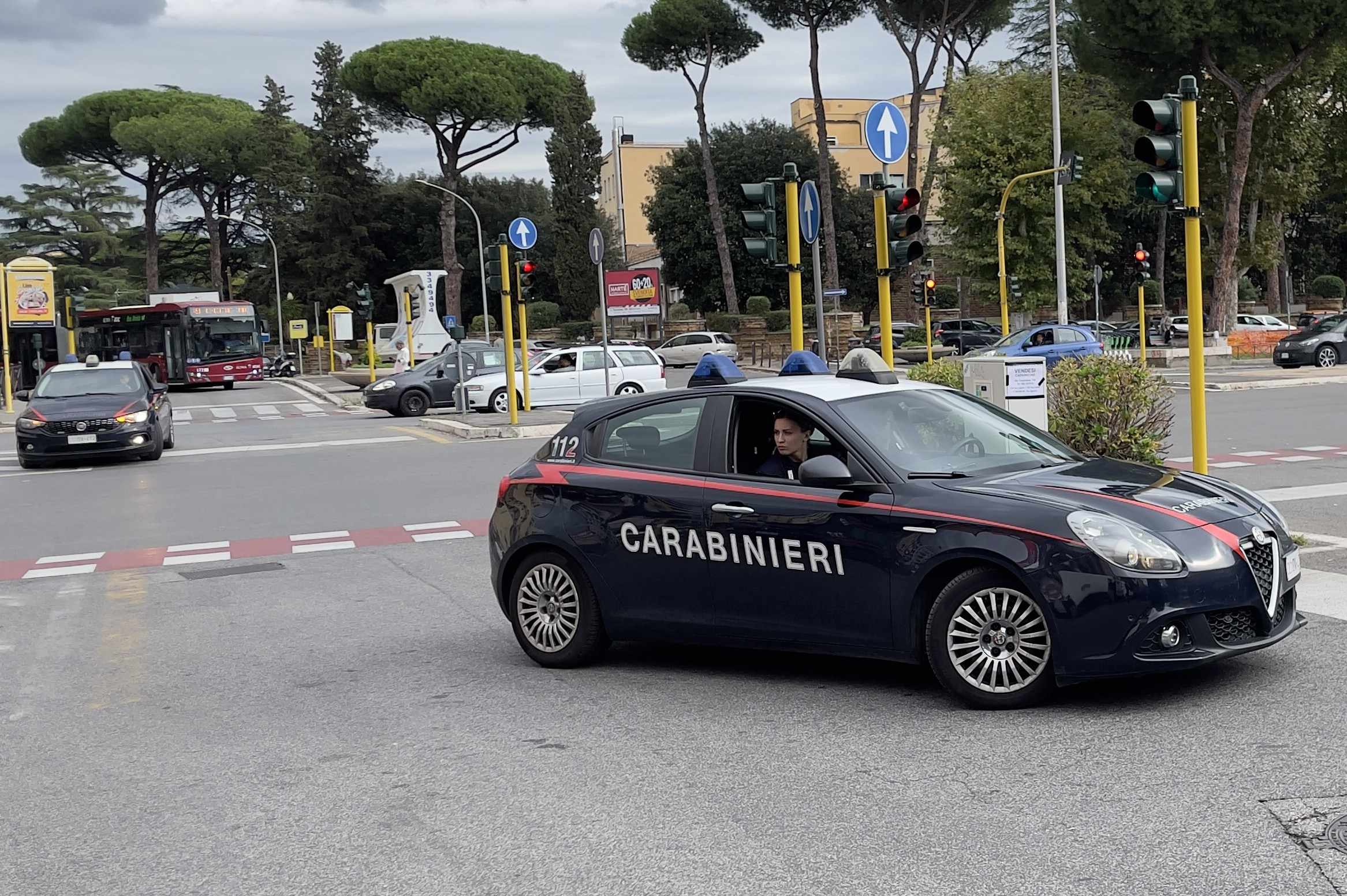 CASILINA_-_I_Carabinieri_durante_i_controlli__2_