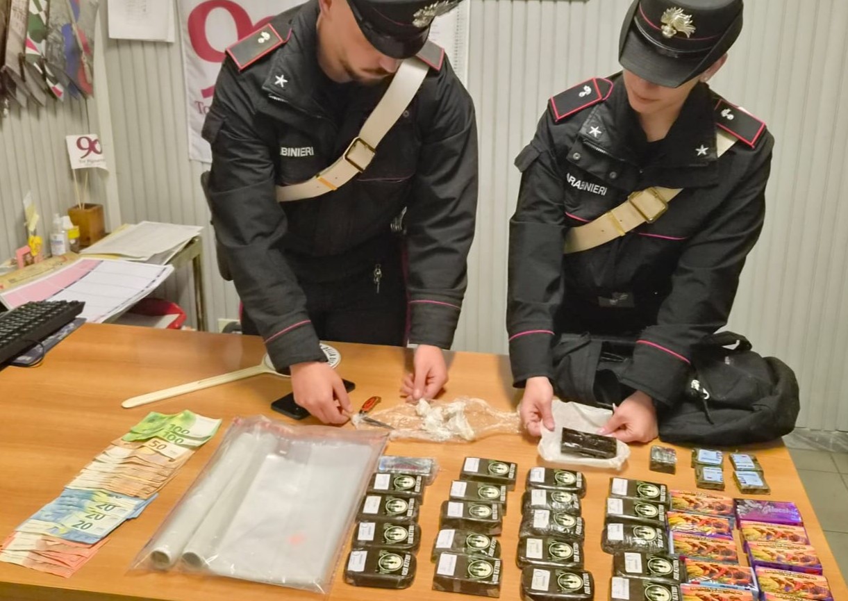 CASILINA_-_I_Carabinieri_impegnati_nei_controlli_a_Torpignattara__Pigneto_e_Malatesta__3_