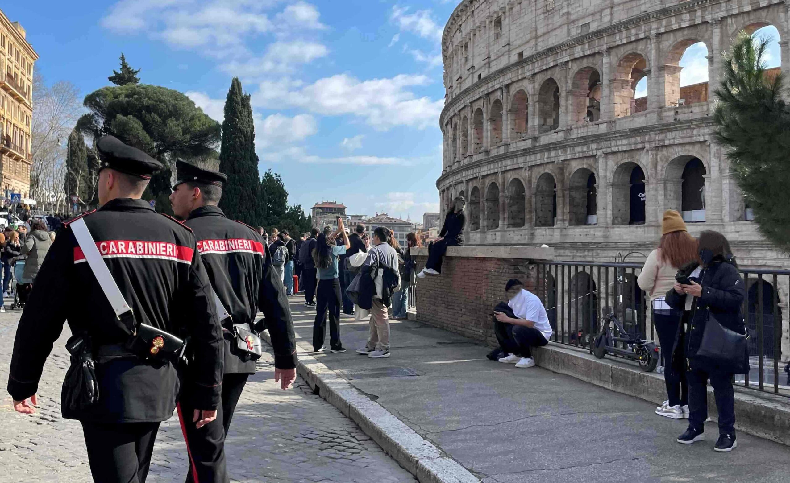 CENTRO_-_I_Controlli_dei_Carabinieri_nel_centro_storico__4_
