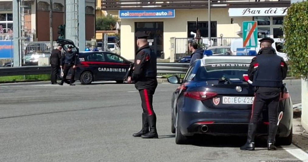 COLLEFERRO_-_Controlli_dei_Carabinieri__2_