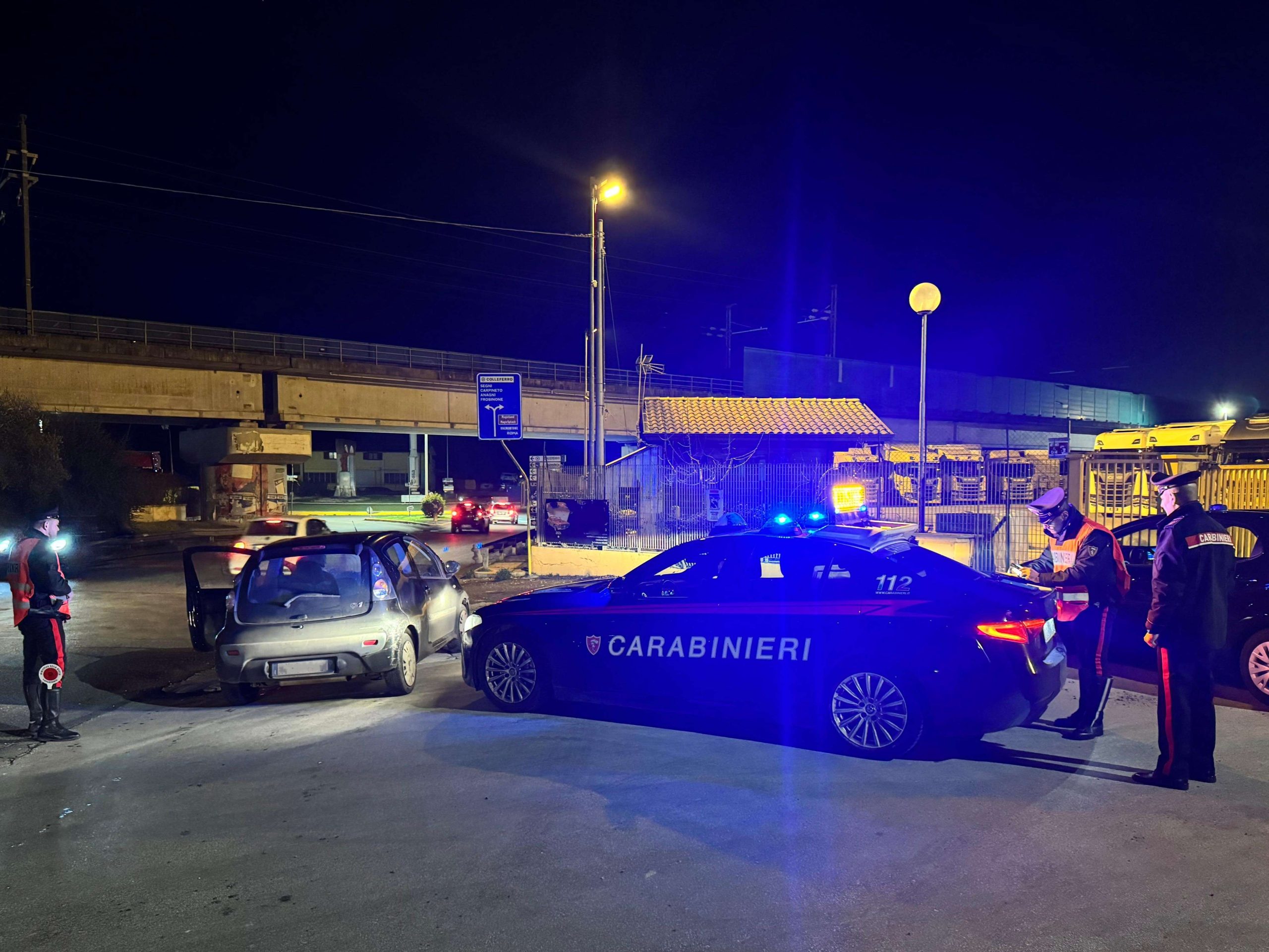 COLLEFERRO_-_I_controlli_dei_Carabinieri__1_