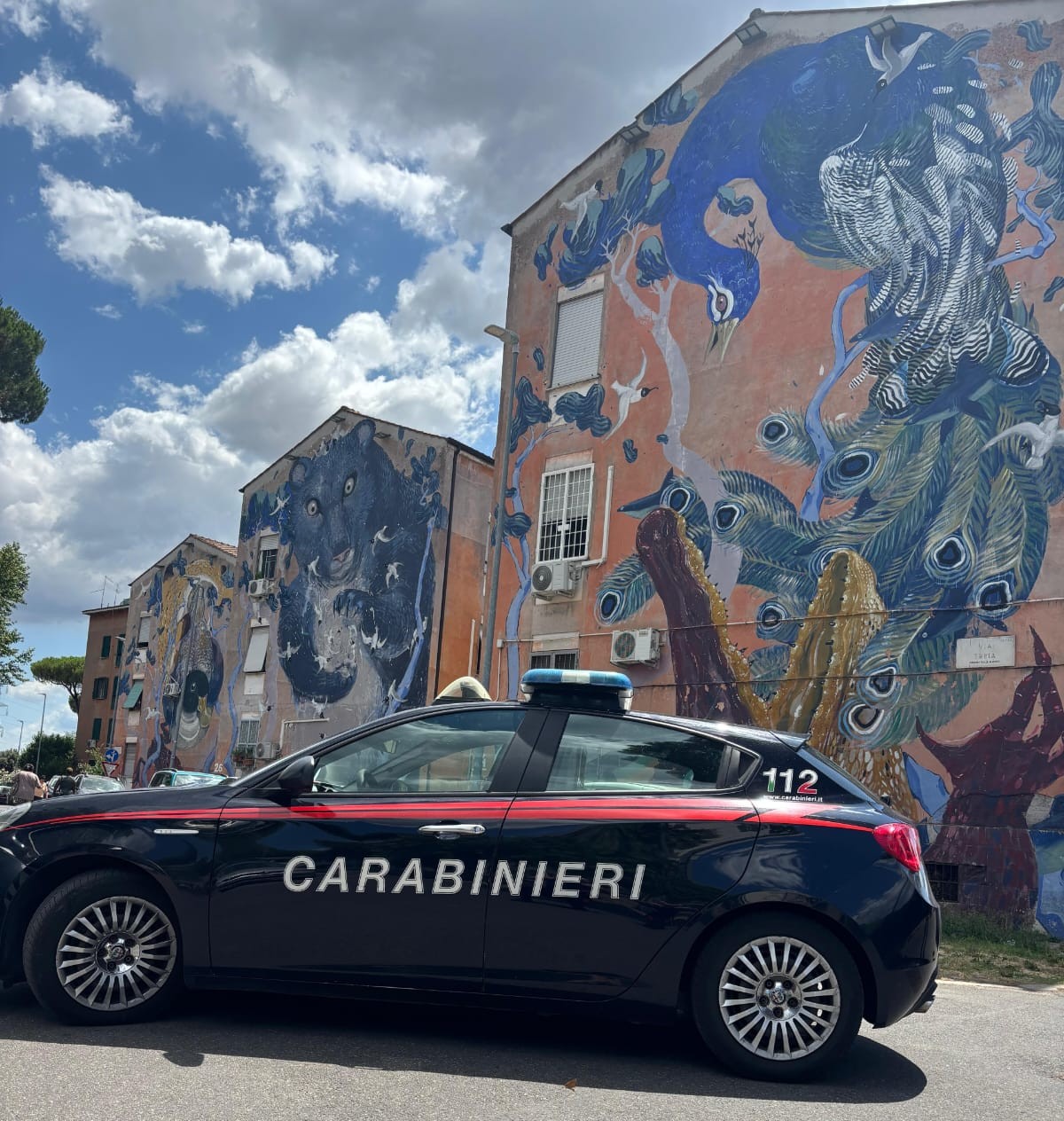 I_controlli_dei_Carabinieri_nel_quartiere_San_Basilio__2_