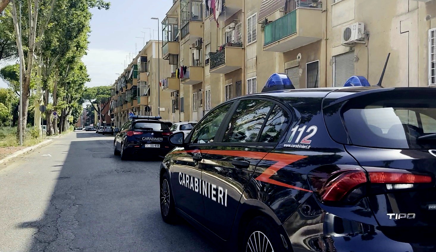 MONTESACRO_-_I_Controlli_dei_Carabinieri_a_San_Basilio__2_