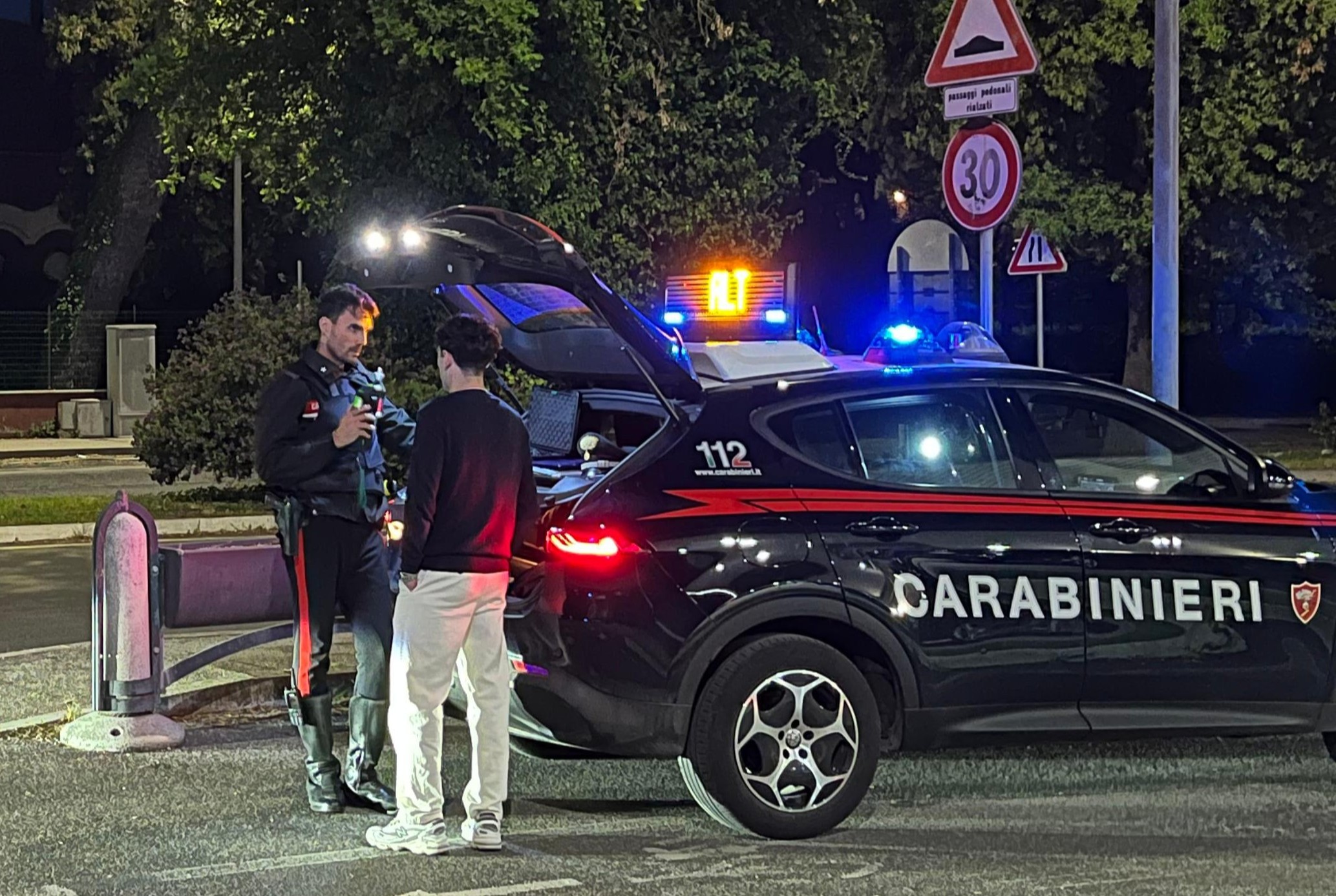 OSTIA_-_Controlli_dei_Carabinieri_sul_litorale_romano__1_