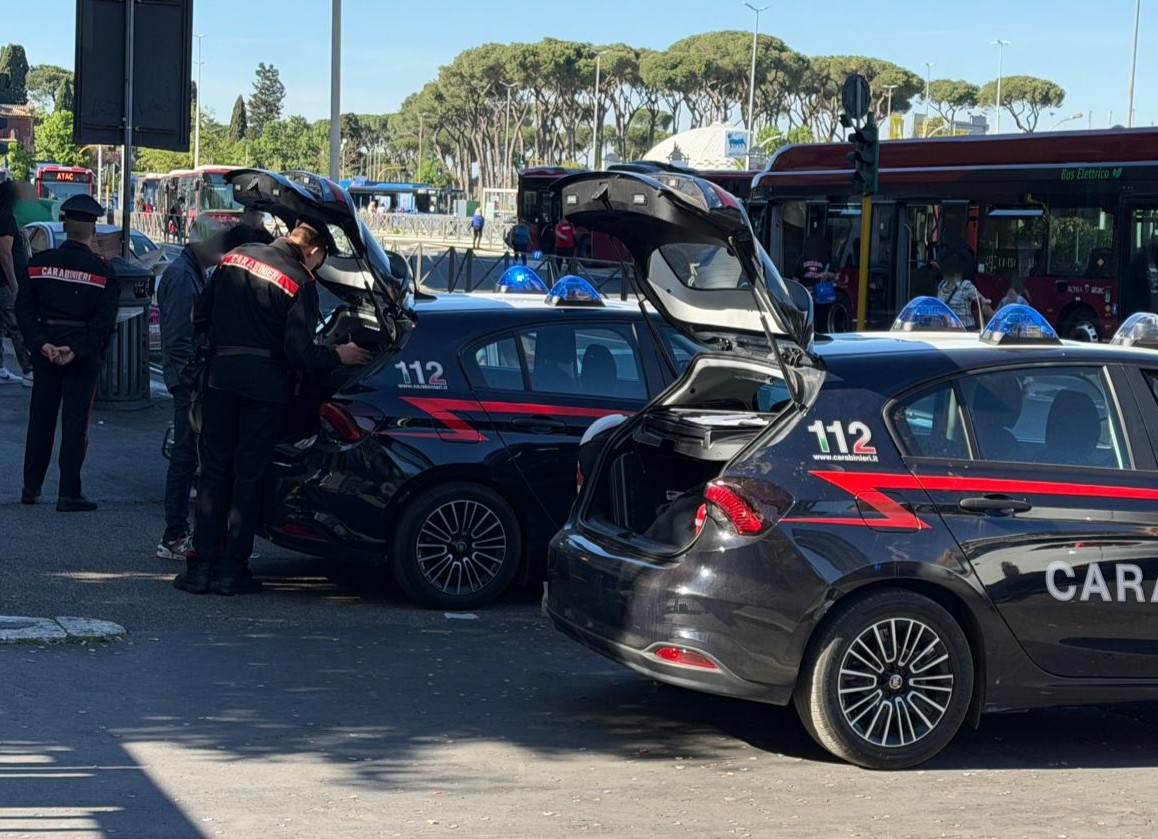 SAN_PIETRO_-_I_Carabinieri_durante_i_controlli__1_