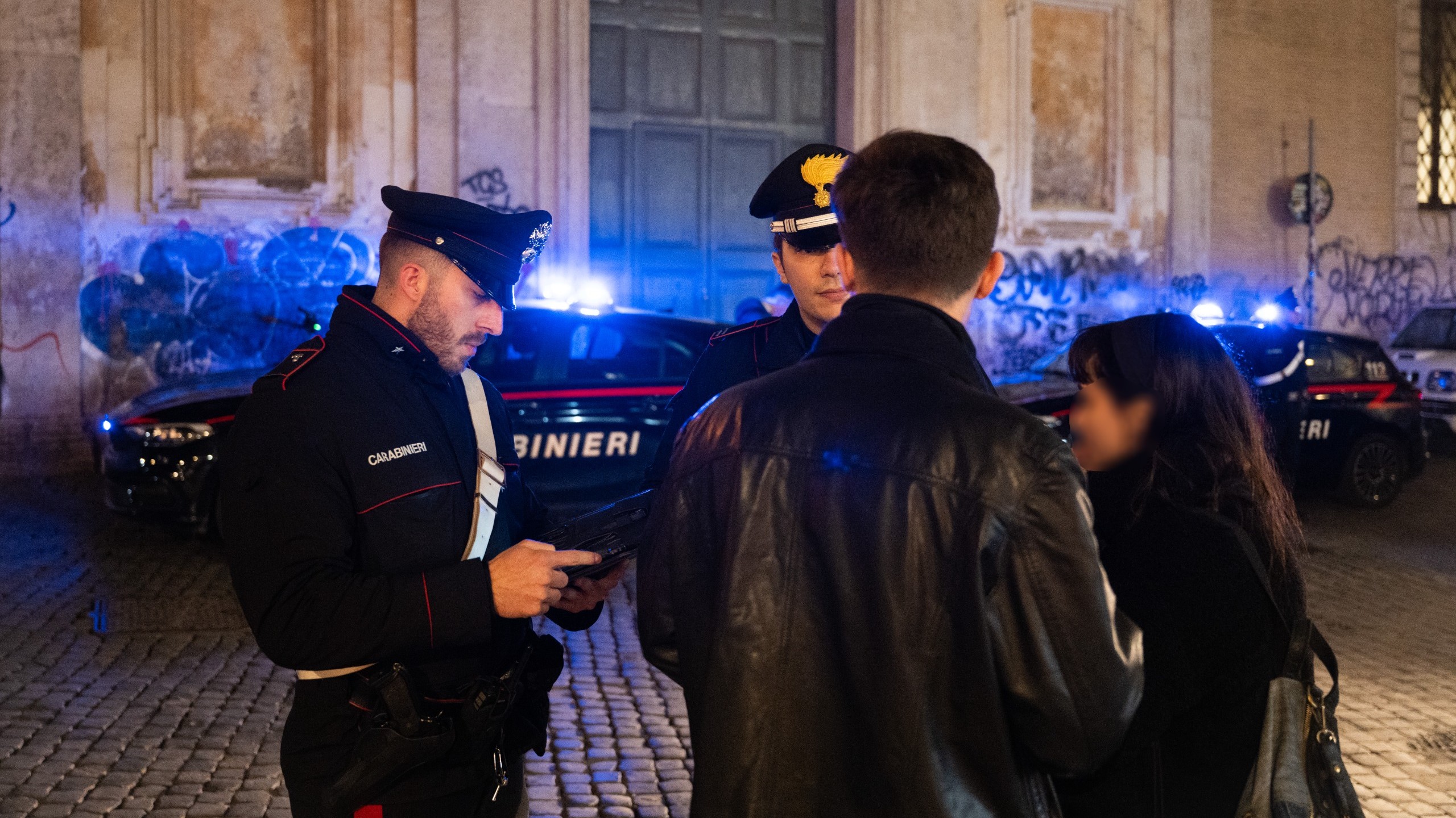 TRASTEVERE_-_I_Carabinieri_durante_i_controlli_durante_i_controlli_per_la_mala_movida__4_