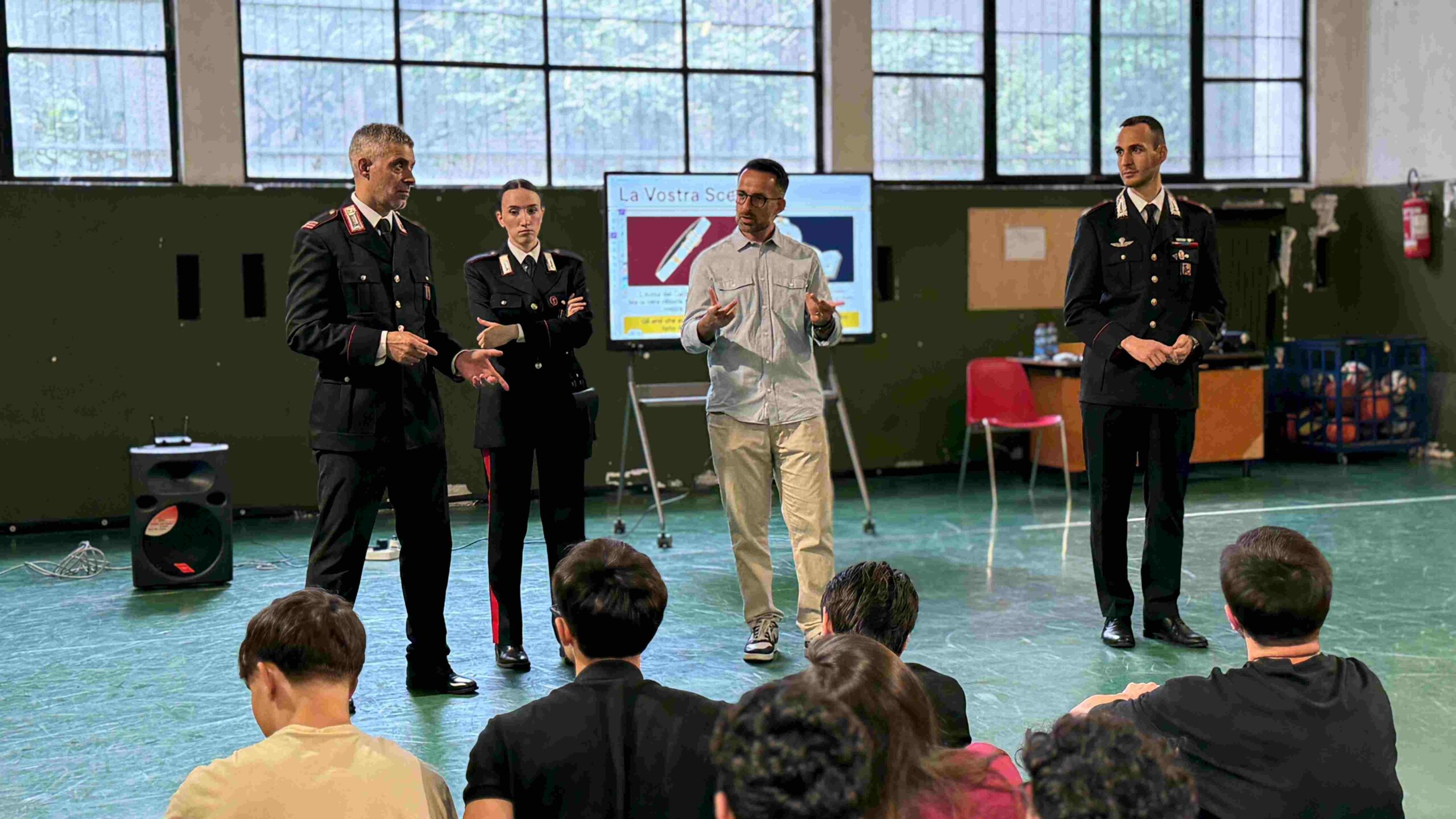 2026_06_04_Lezione_di_legalit__al_Liceo_Francesco_d__Assisi_con_Lorenzo_Nicolini__3_