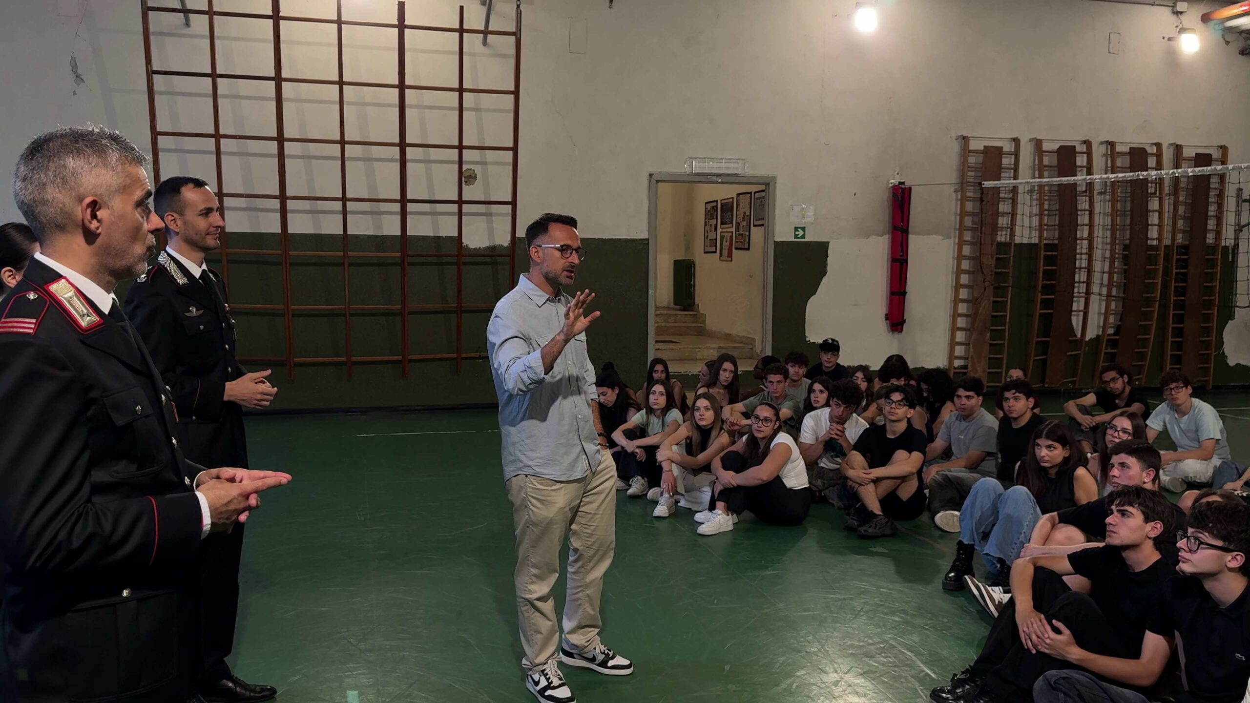 2026_06_04_Lezione_di_legalit__al_Liceo_Francesco_d__Assisi_con_Lorenzo_Nicolini__4_
