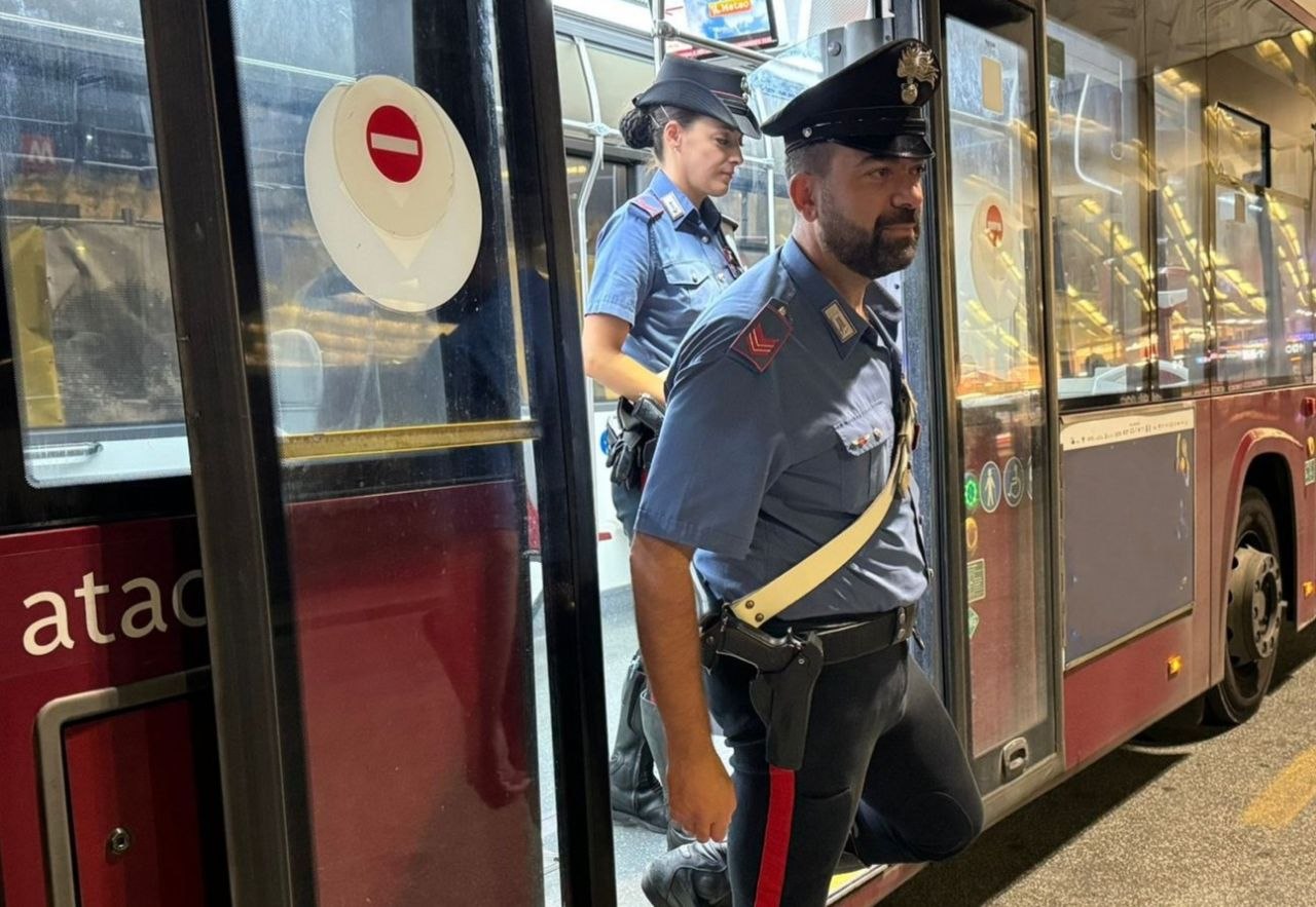 CENTRO_-_I_Carabinieri__1_