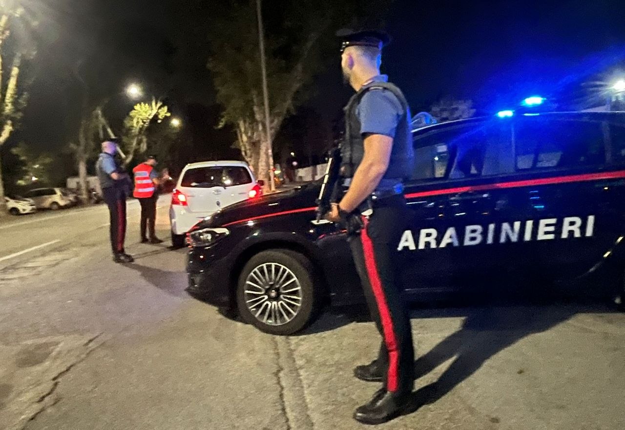 CENTRO_-_I_Carabinieri__2_