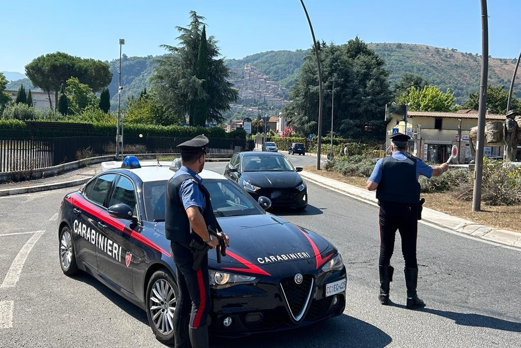 COLLEFERRO_-_Controlli_dei_Carabinieri__2_