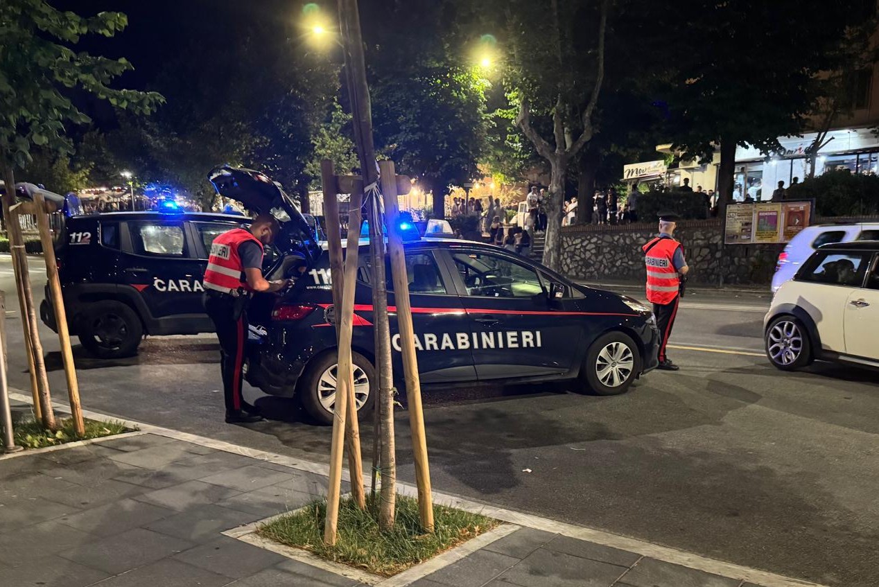 COLLEFERRO_-_Controlli_dei_Carabinieri__2_