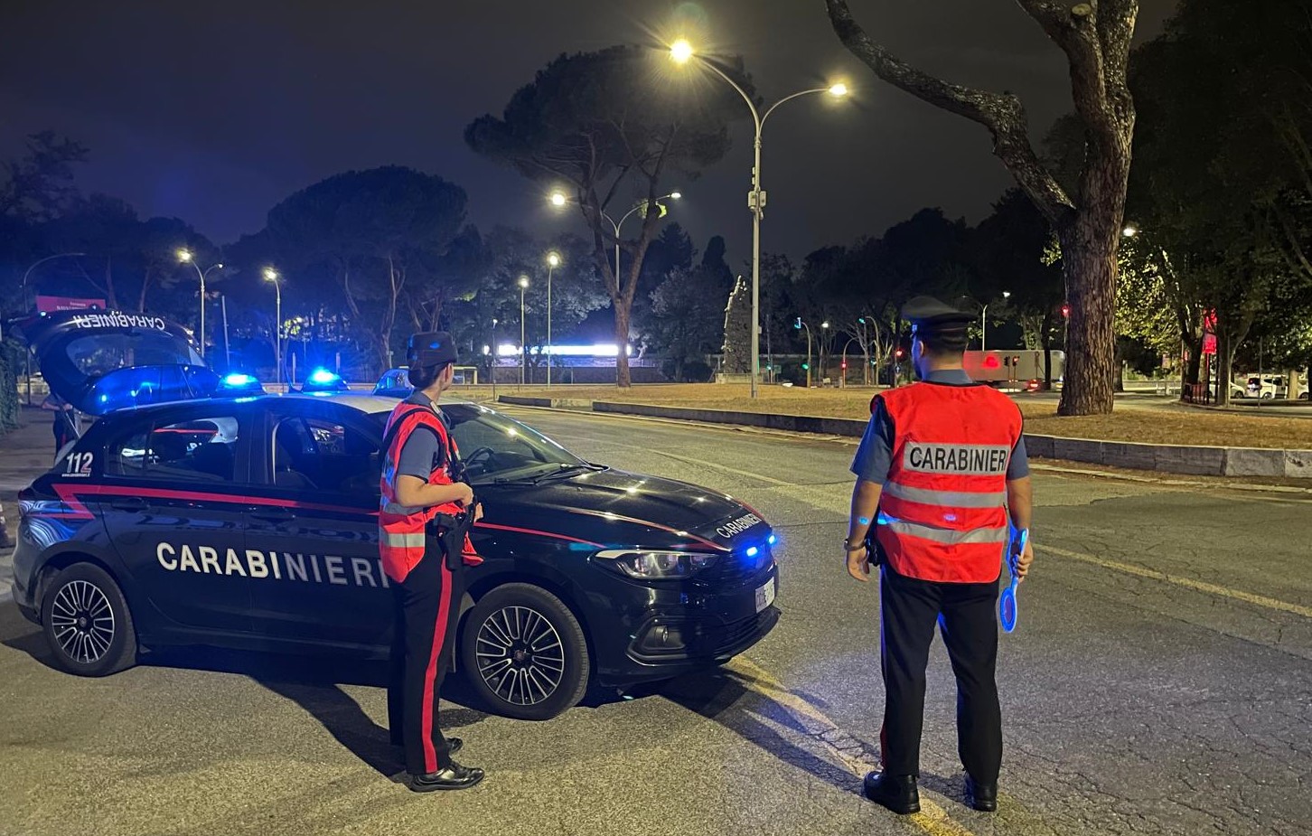 EUR_-_Controlli_dei_Carabinieri_nel_quartiere_San_Paolo__1_