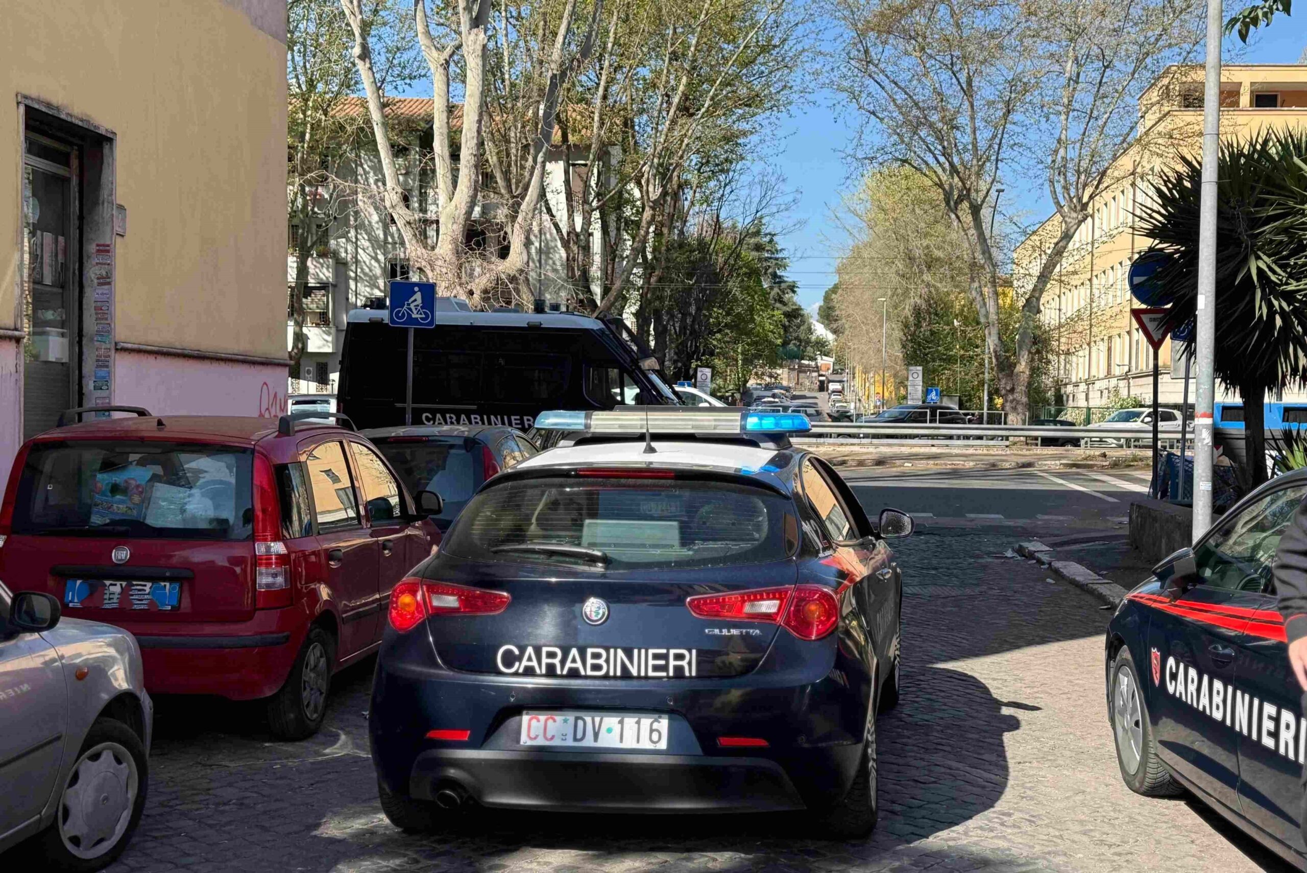CASILINA_-_Controlli_dei_Carabinieri_Cinecitt__e_Don_Bos_co__4_