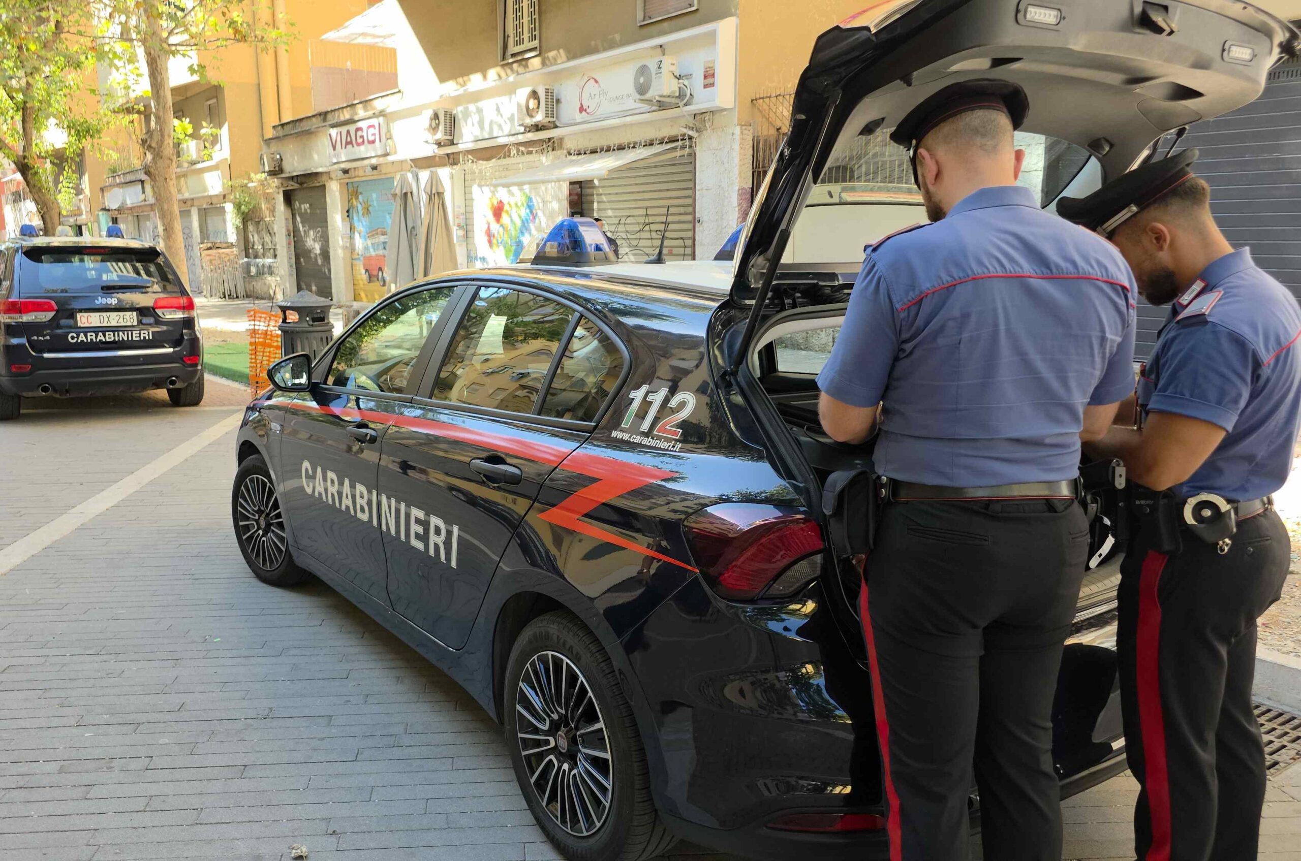 CASILINA_-_Controlli_dei_Carabinieri_nel_quartiere_Cinecit_t___4_