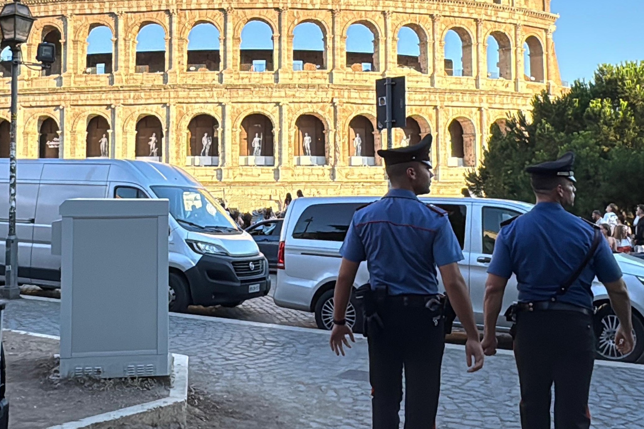 CENTRO_-_I_Controlli_tra_Colosseo_e_Largo_Agnesi__4_