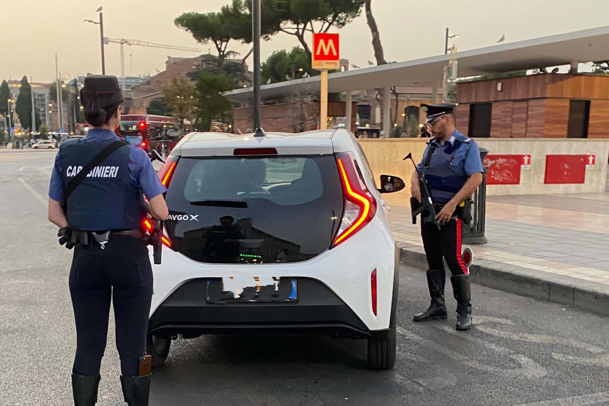 PROVINCIALE_-_I_Carabinieri_impegnati_nei_controlli__2_