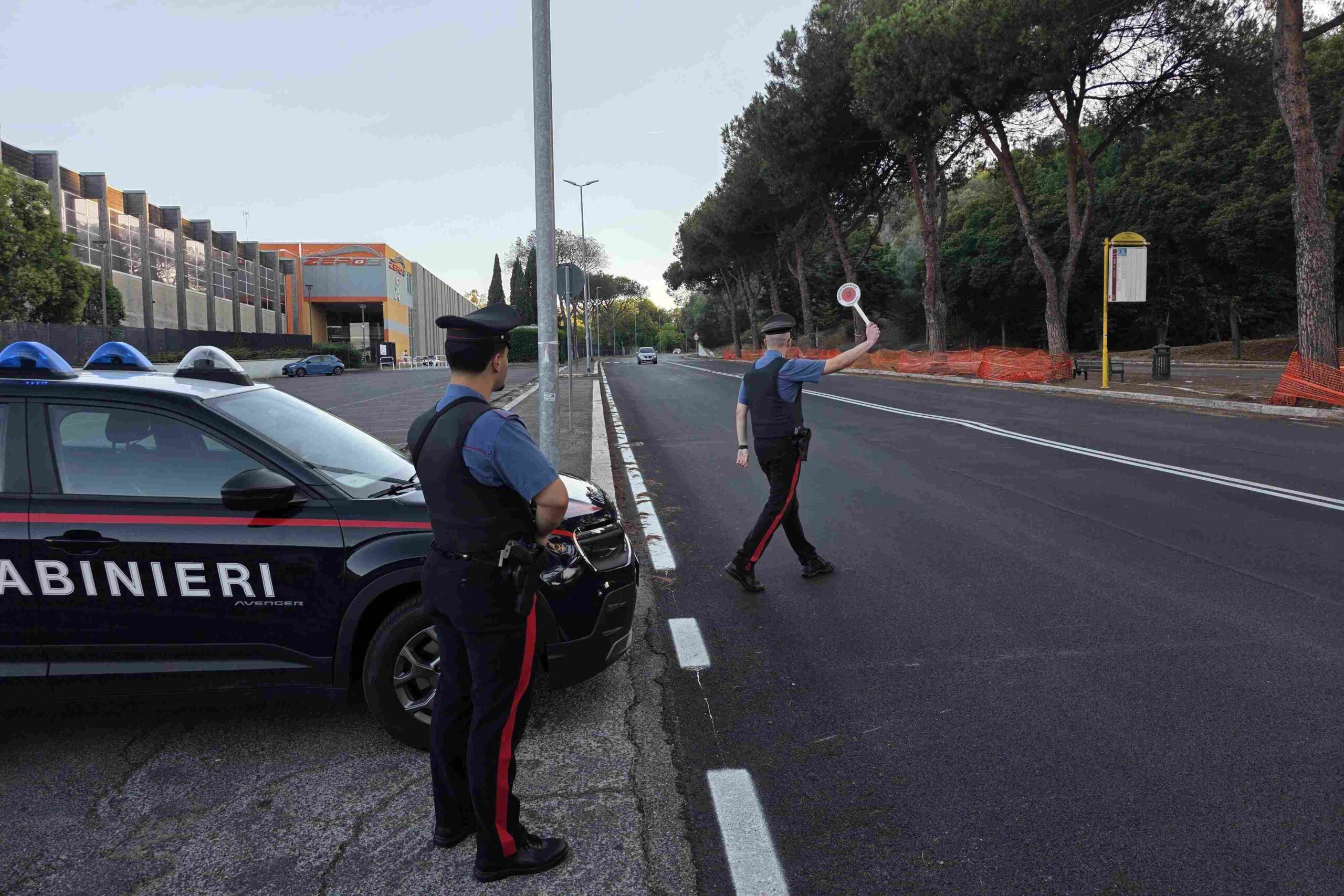 2026_08_24_EUR_-_Controlli_dei_Carabinieri_a_Torrino_e_Mostacciano__4_