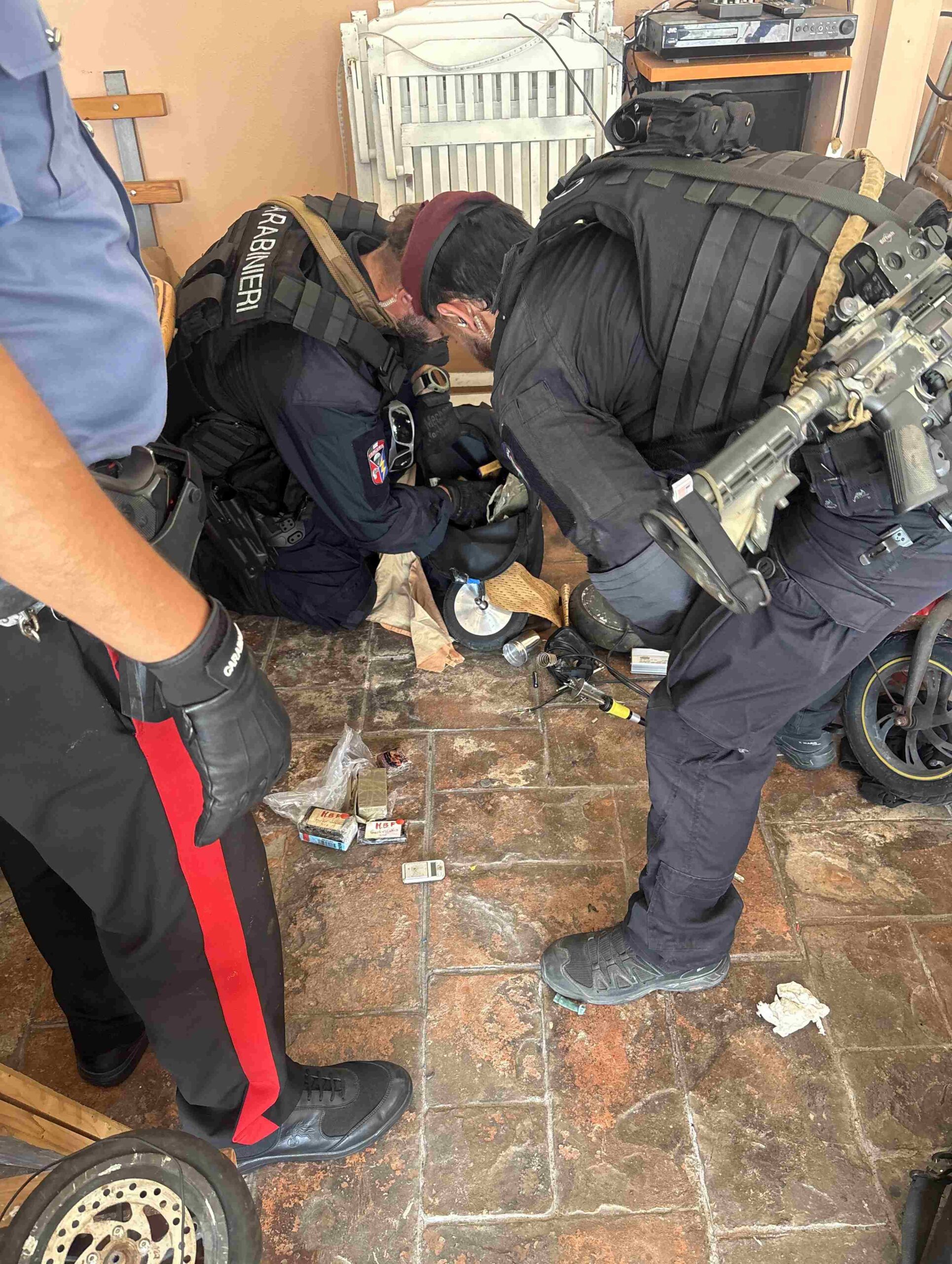 ANZIO_-_I_controlli_sul_litorale_romano_dei_Carabinieri_con_i_colleghi_del_Tuscania__2_