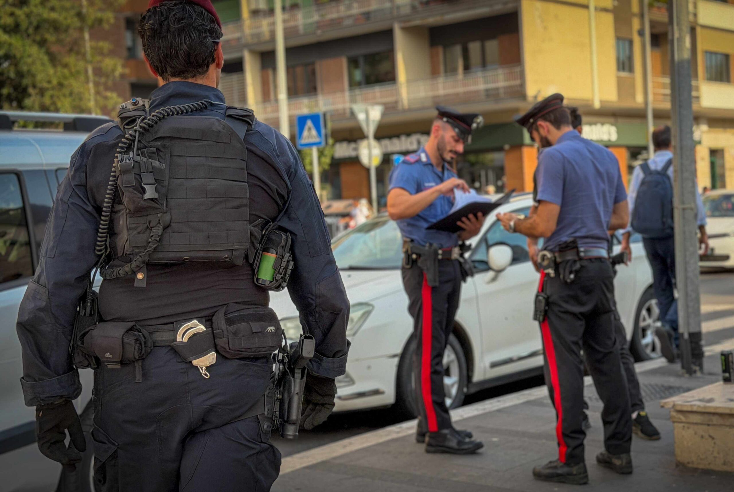 CASILINA___PARIOLI_-_Controlli_dei_Carabinieri_tra_Centocelle_e_quartiere_Africano__2_