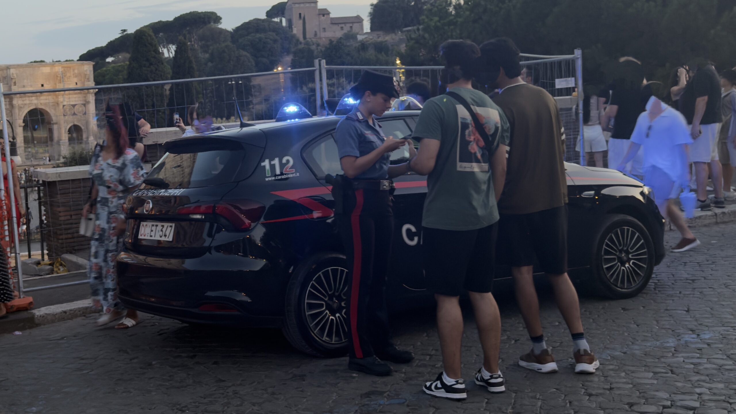 CENTRO_-_I_Carabinieri_impegnati_nei_controlli__1_