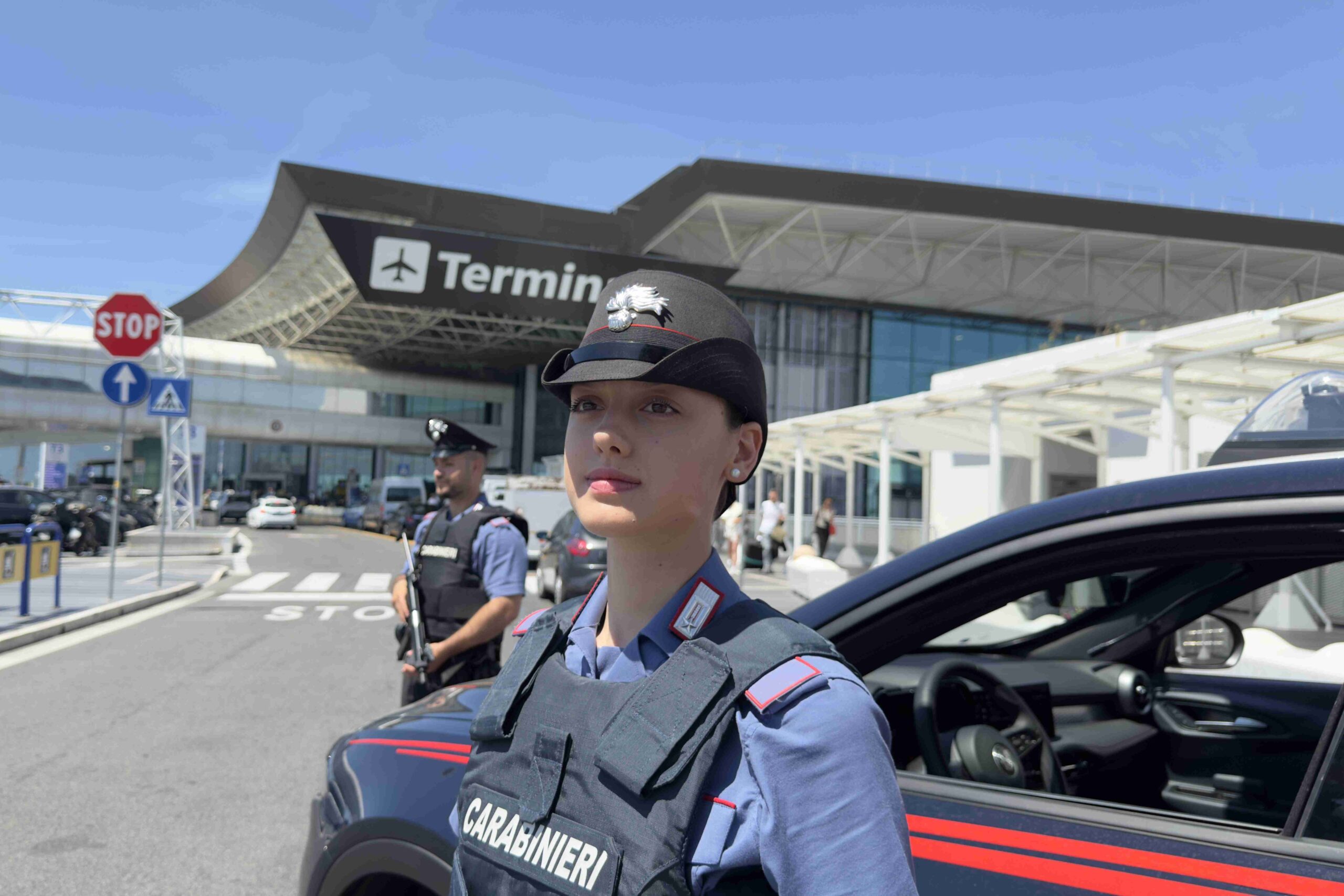 CP_AEROPORTI_-_Controlli_dei_Carabinieri_presso_l_aeroporto_di_Fiumicino__3_