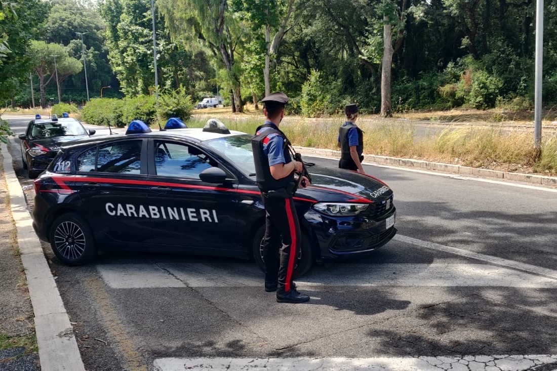 EUR_-_I_controlli_dei_Carabinieri__4_