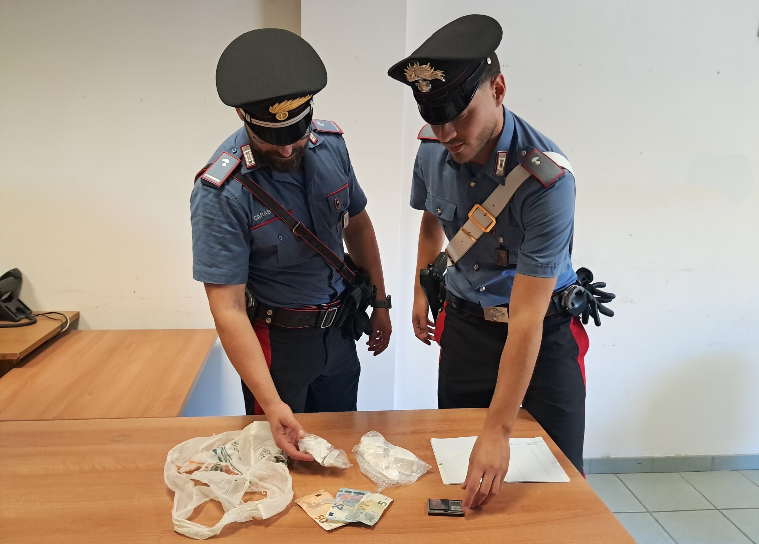 OSTIA_-_I_Carabinieri_intervenuti__1_