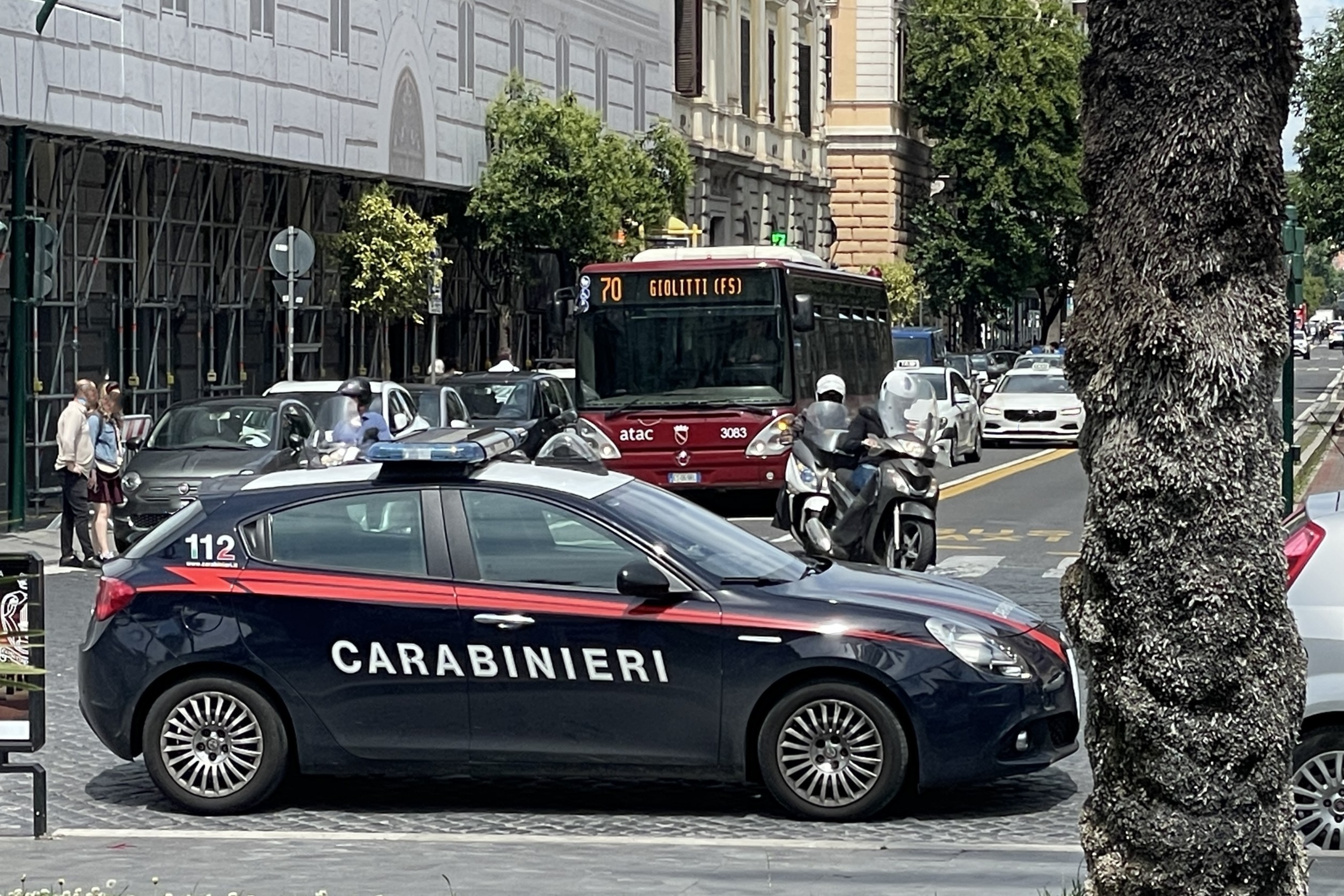 SAN_PIETRO_-_Controlli_dei_Carabinieri___2_