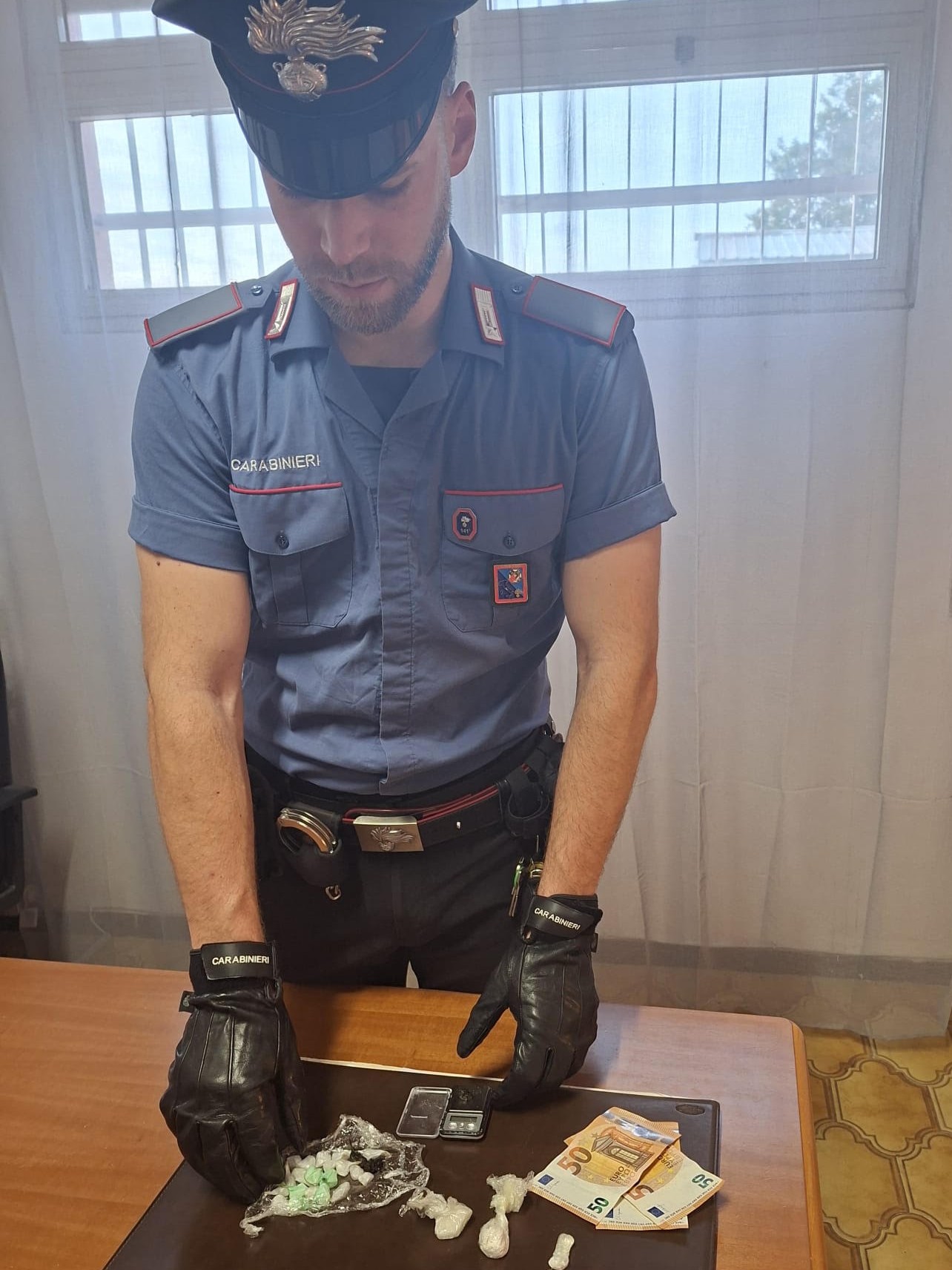ANZIO_-_La_droga_sequestrata_dai_Carabinieri_nel_corso_del_controllo__1_