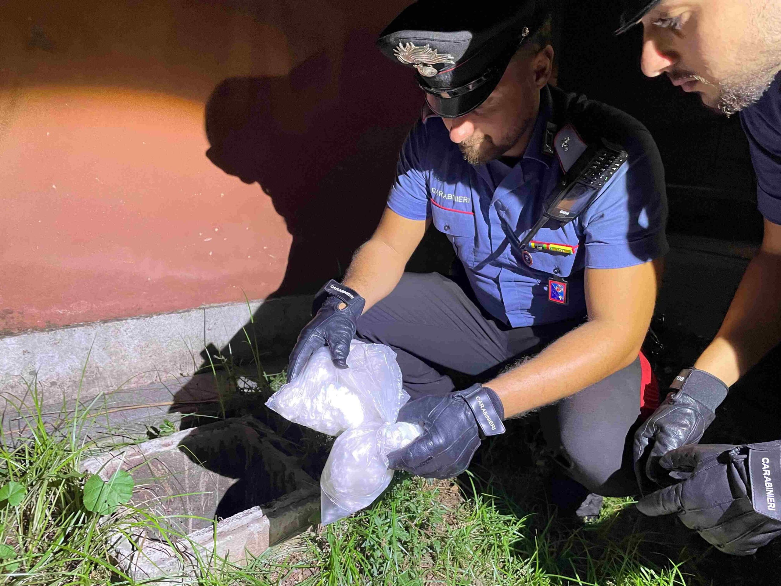 CASILINA_-_Controlli_dei_Carabinieri_nei_vari_quartieri__3_
