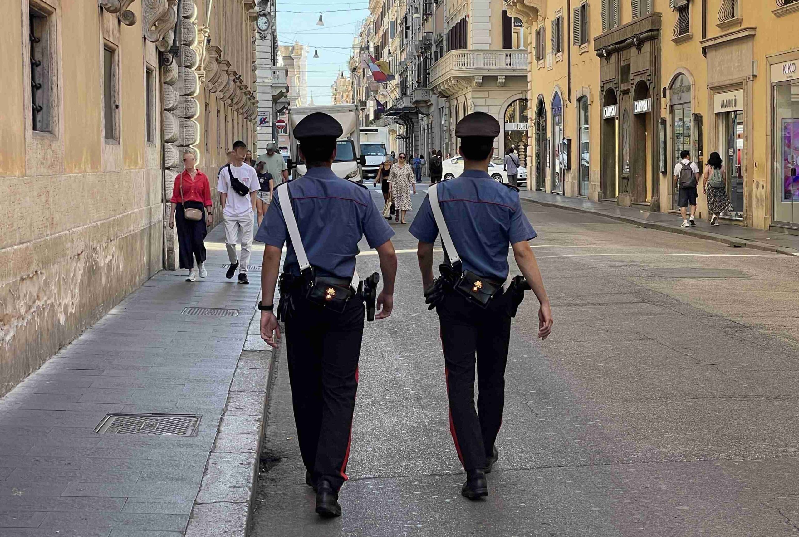 CENTRO_-_i_Carabinieri_intervenuti__3_