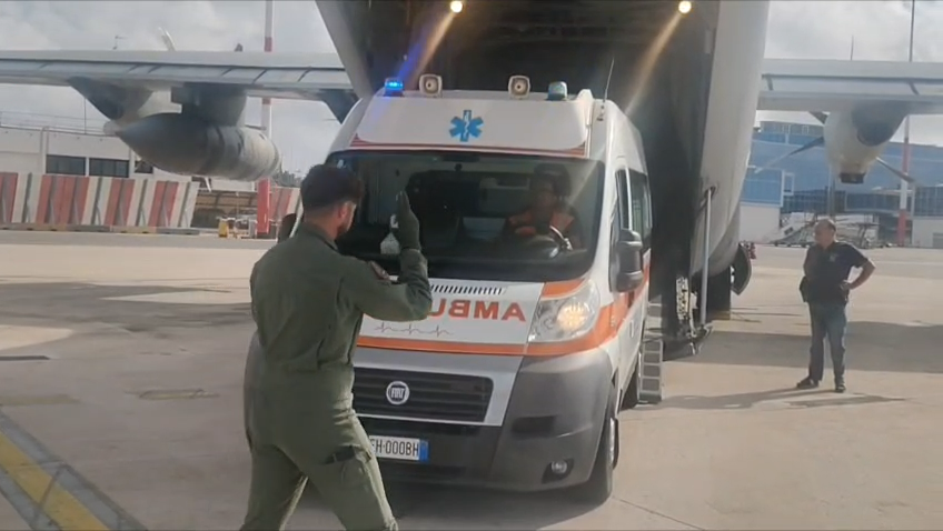 Foto-Aeronautica-Militare_trasporto-sanitario_19_09_2026_02