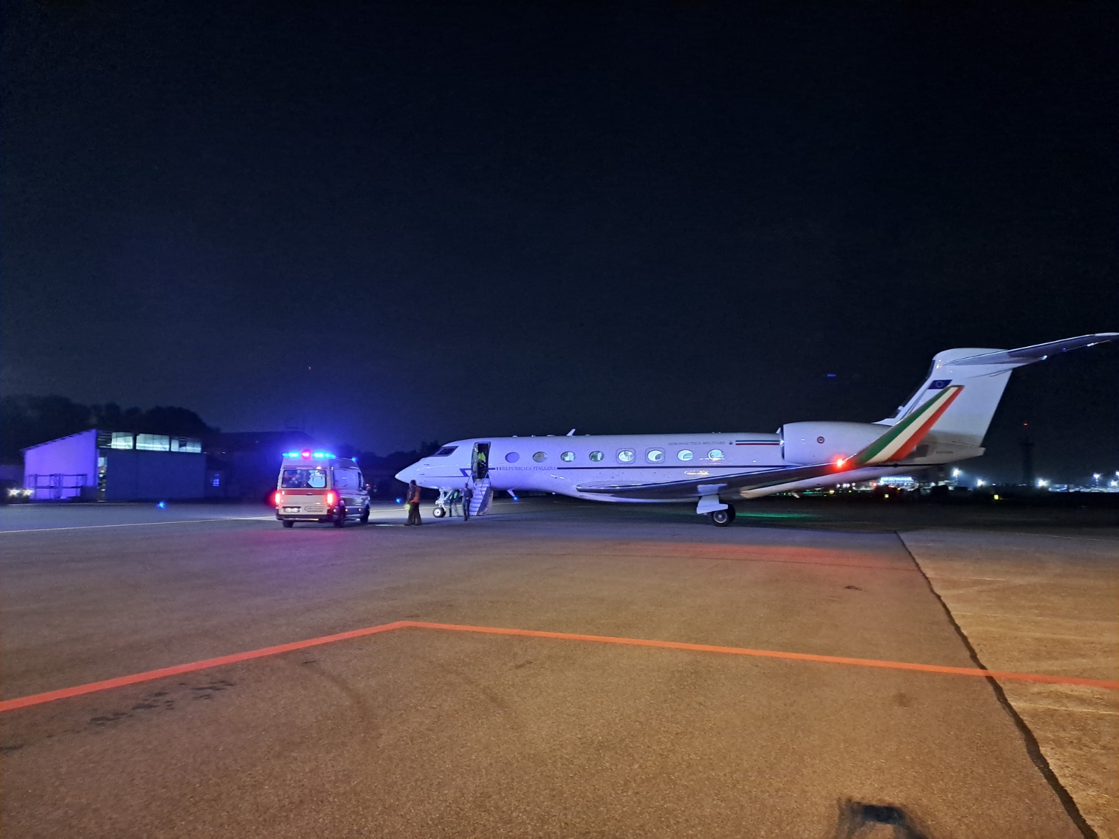 Foto_Aeronautica-Militare_Trasporto-Sanitario_12_09_2026_03