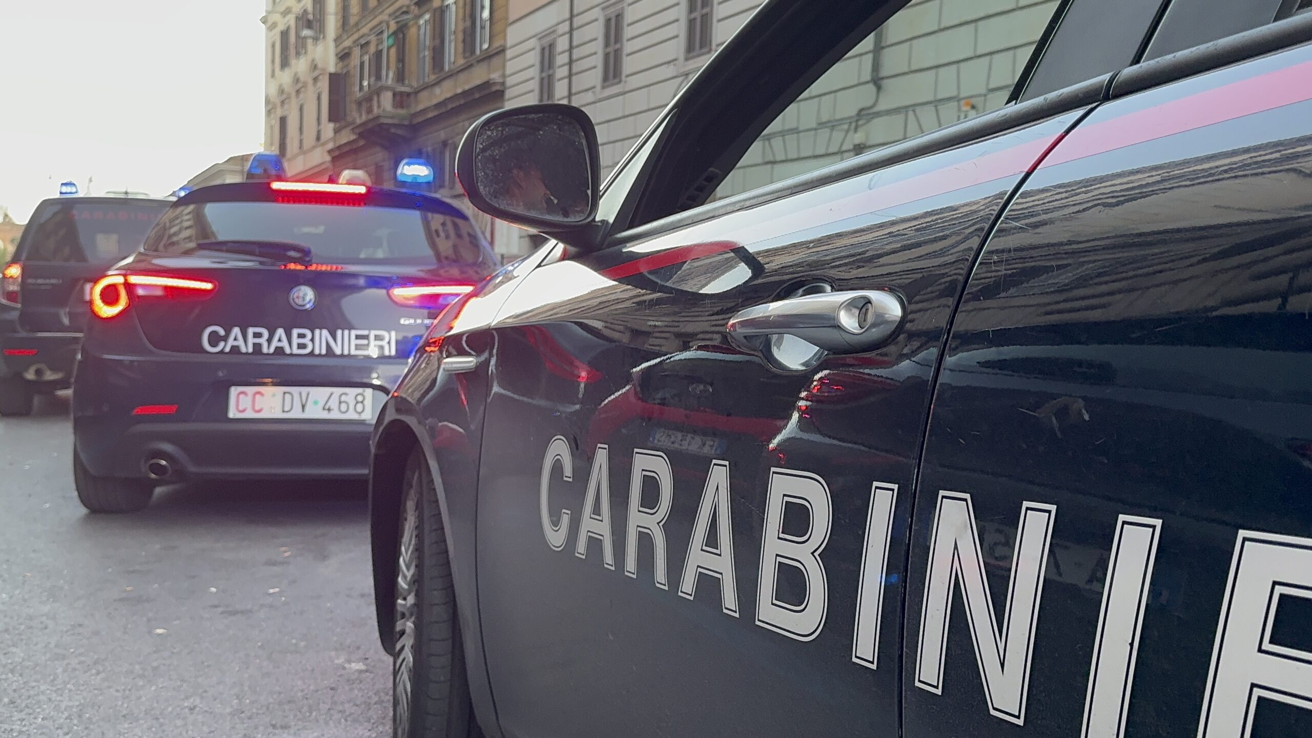 PIAZZA_DANTE_-_I_Carabinieri