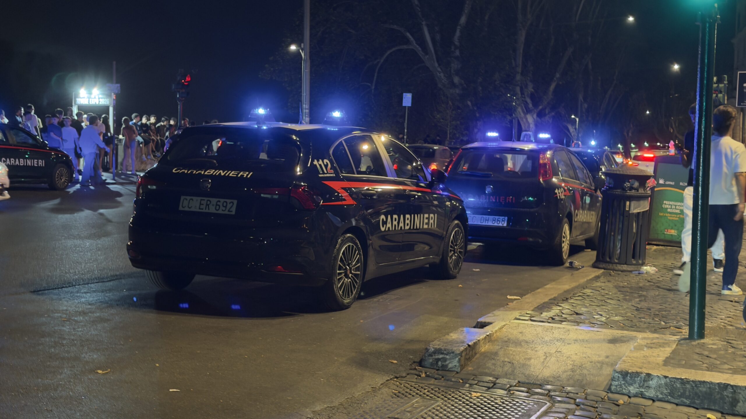 TRASTEVERE_-_I_Carabinieri_durante_i_controlli__3_