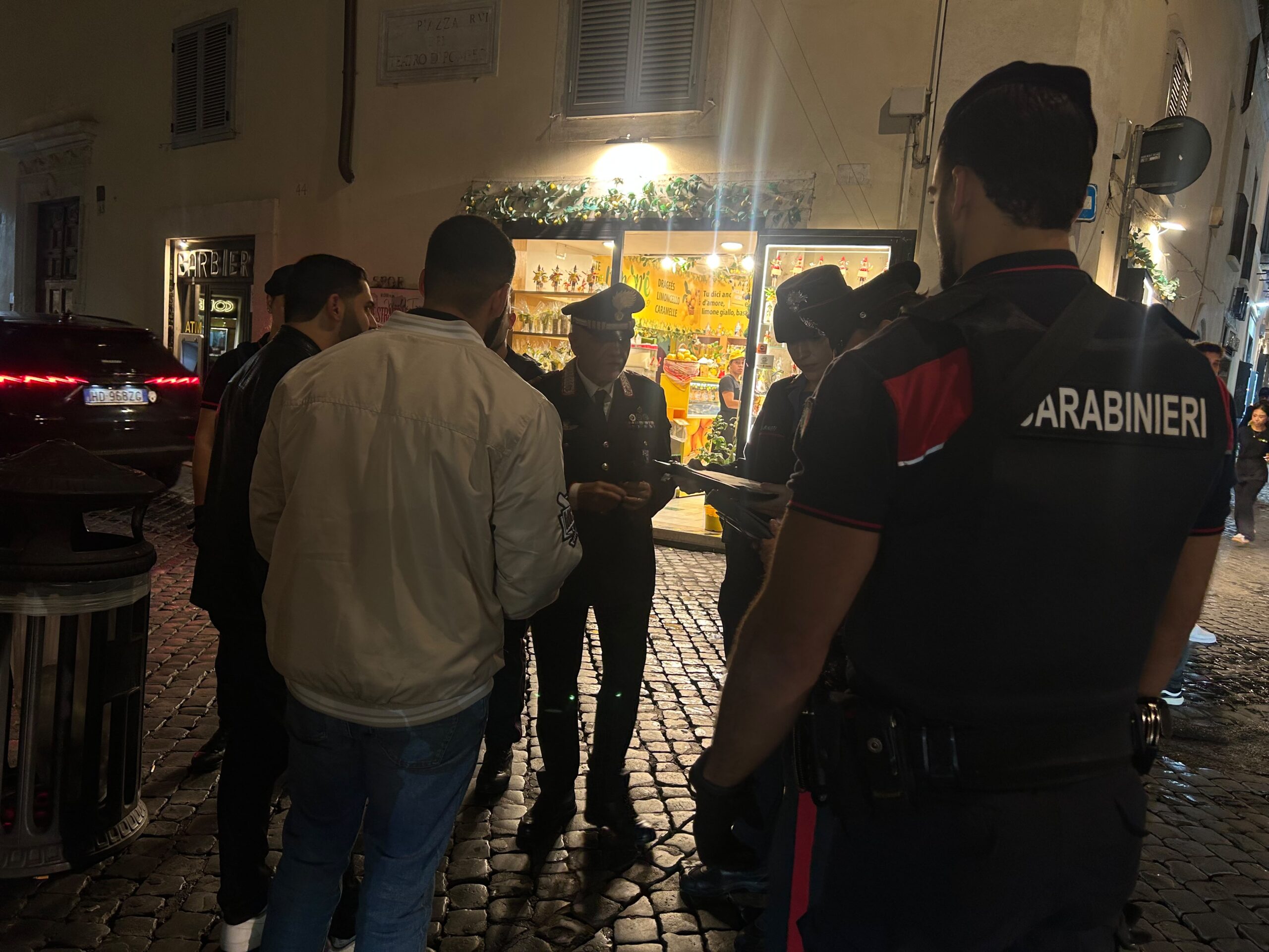 CENTRO_-_I_Controlli_dei_Carabinieri_nel_centro_storico__5_