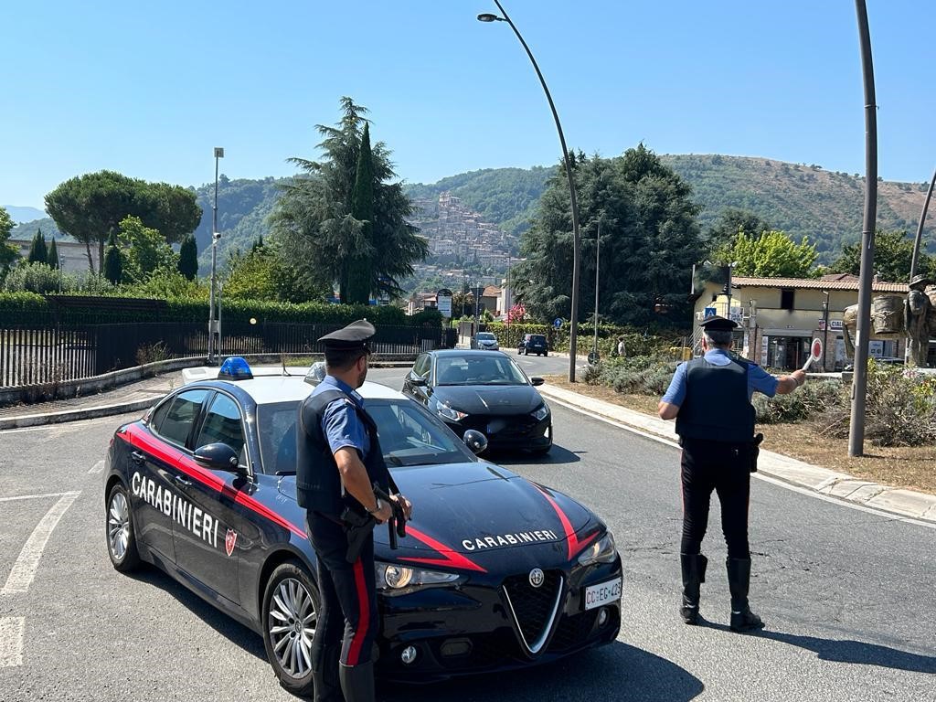 COLLEFERRO_-_Controlli_dei_Carabinieri__2_