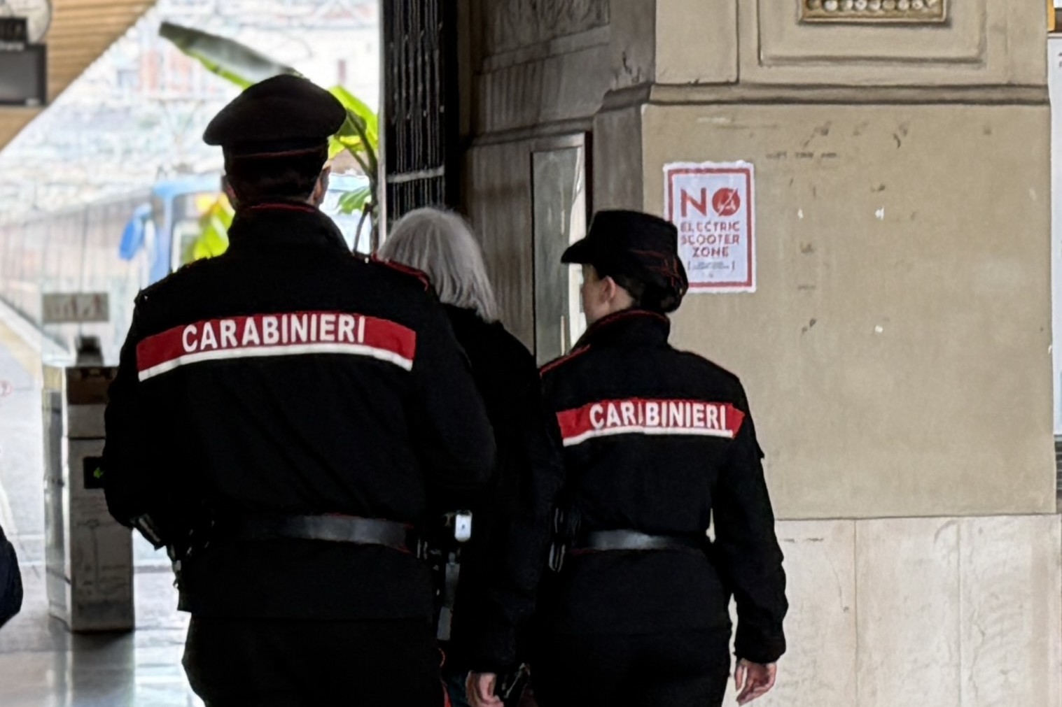 EUR_-_Controlli_dei_Carabinieri__2_