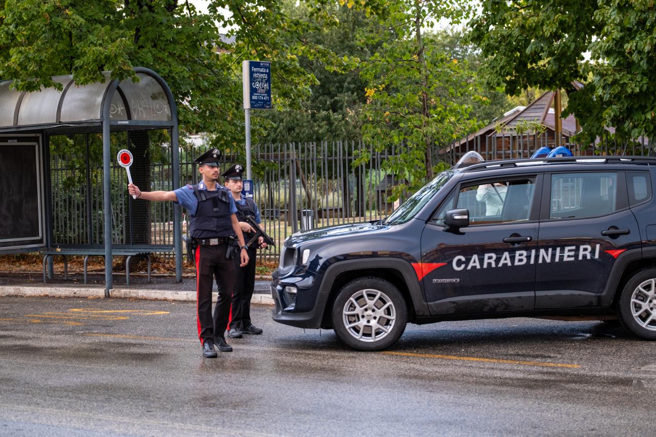 MONTEROTONDO_-_Controlli_dei_Carabinieri__2_