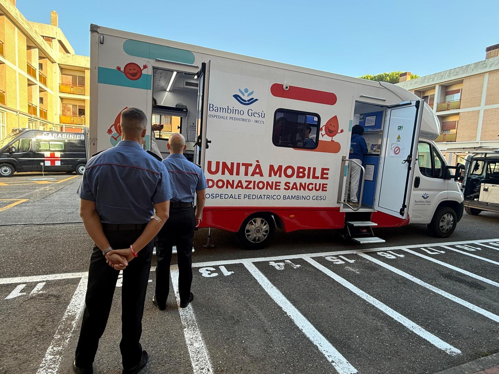 Scuola_Ufficiali_Carabinieri_-_Donatori_Sangue_Ospedale_Ba_mbino_Ges__-_OdV__2_