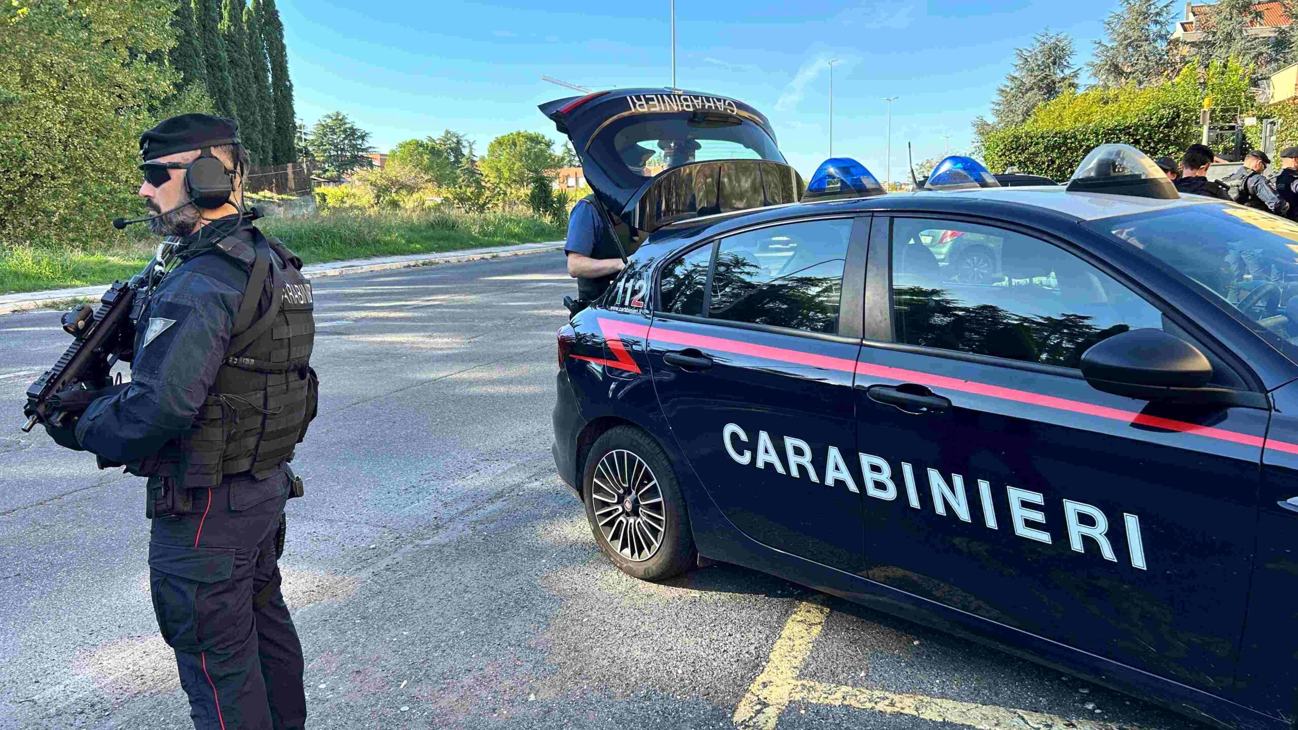 TIVOLI_-_Controlli_dei_Carabinieri_a_Ponte_di_Nona__2_